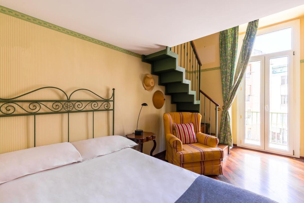 Grand Classic Apartment At San Martino By Napoliapartments Exterior foto